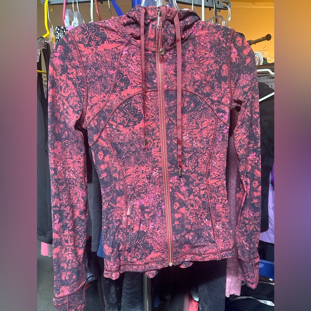 Lululemon special edition lunar new year hooded define jacket size 2